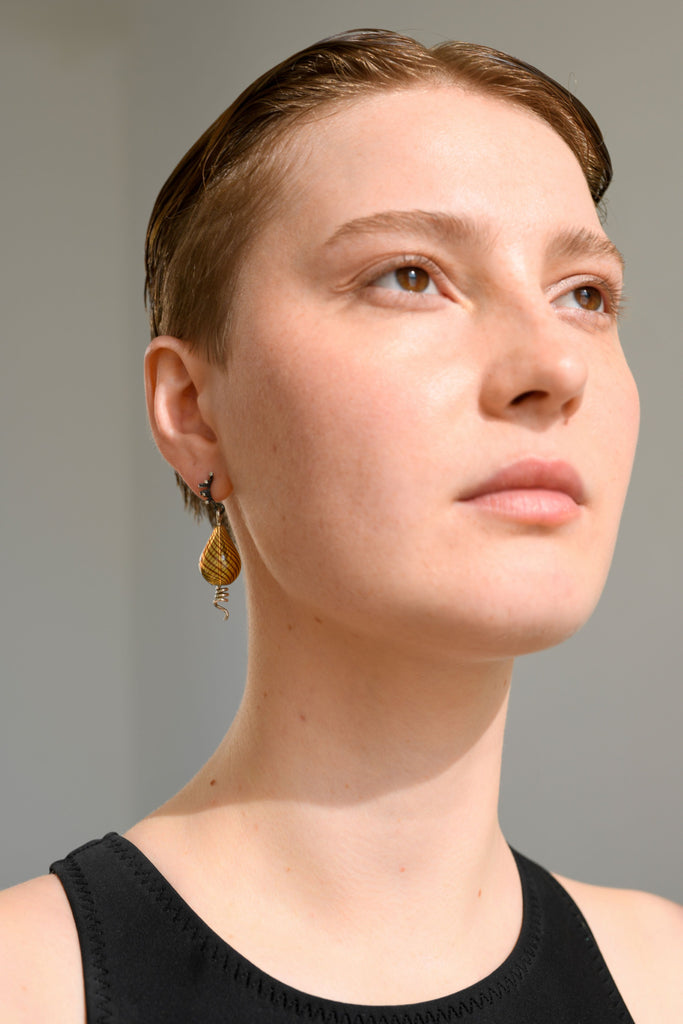 A kiss is just a KXXX- Stimuli earrings