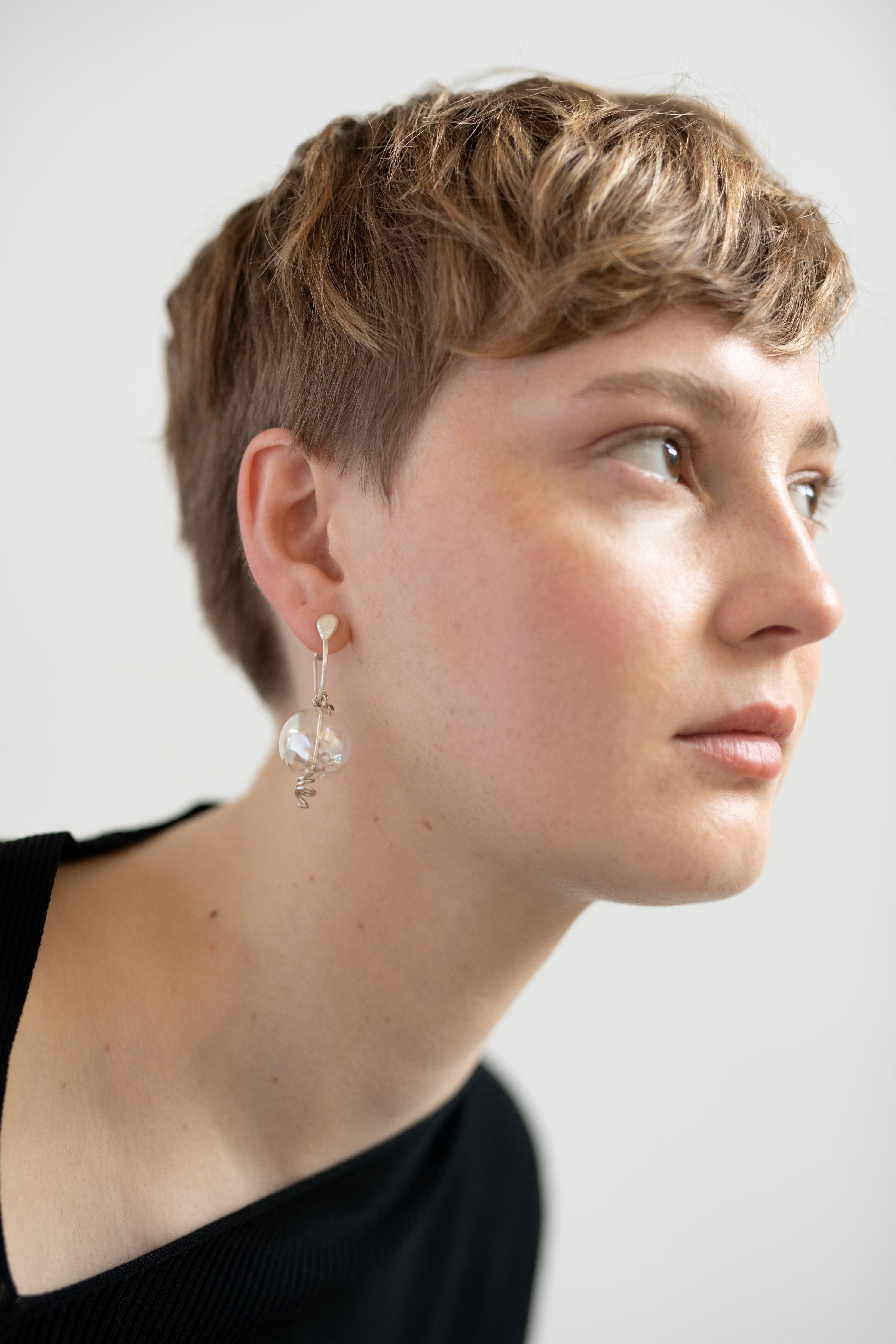 ピアス LAZY DAWN crush circle drop earring LAZY DAWN(レイジーダウン)のレディース ピアス 人気アイテム