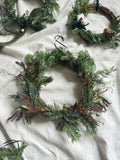 Christmas wreath by Vanessa Tao - Raddish 25cm
