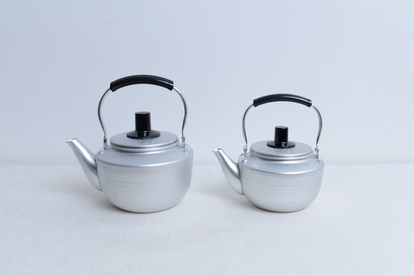 Japan Akao Teapot