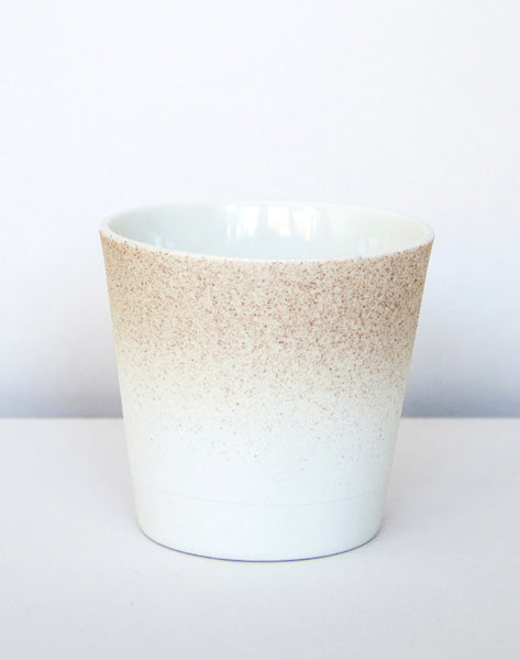 Kirstie van Noort Cornwall Coffee Cup- Bottom Beige / White